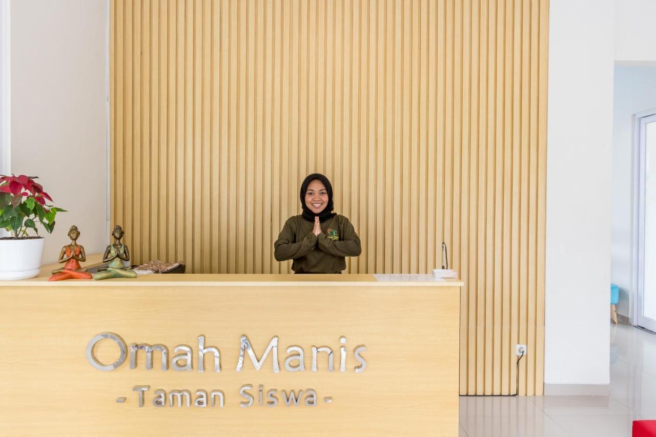 Хостел Omah Manis Джокьякарта Экстерьер фото